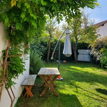 Cozy Dans Maison Portes De Strasbourg アパート リンゴルスハイム